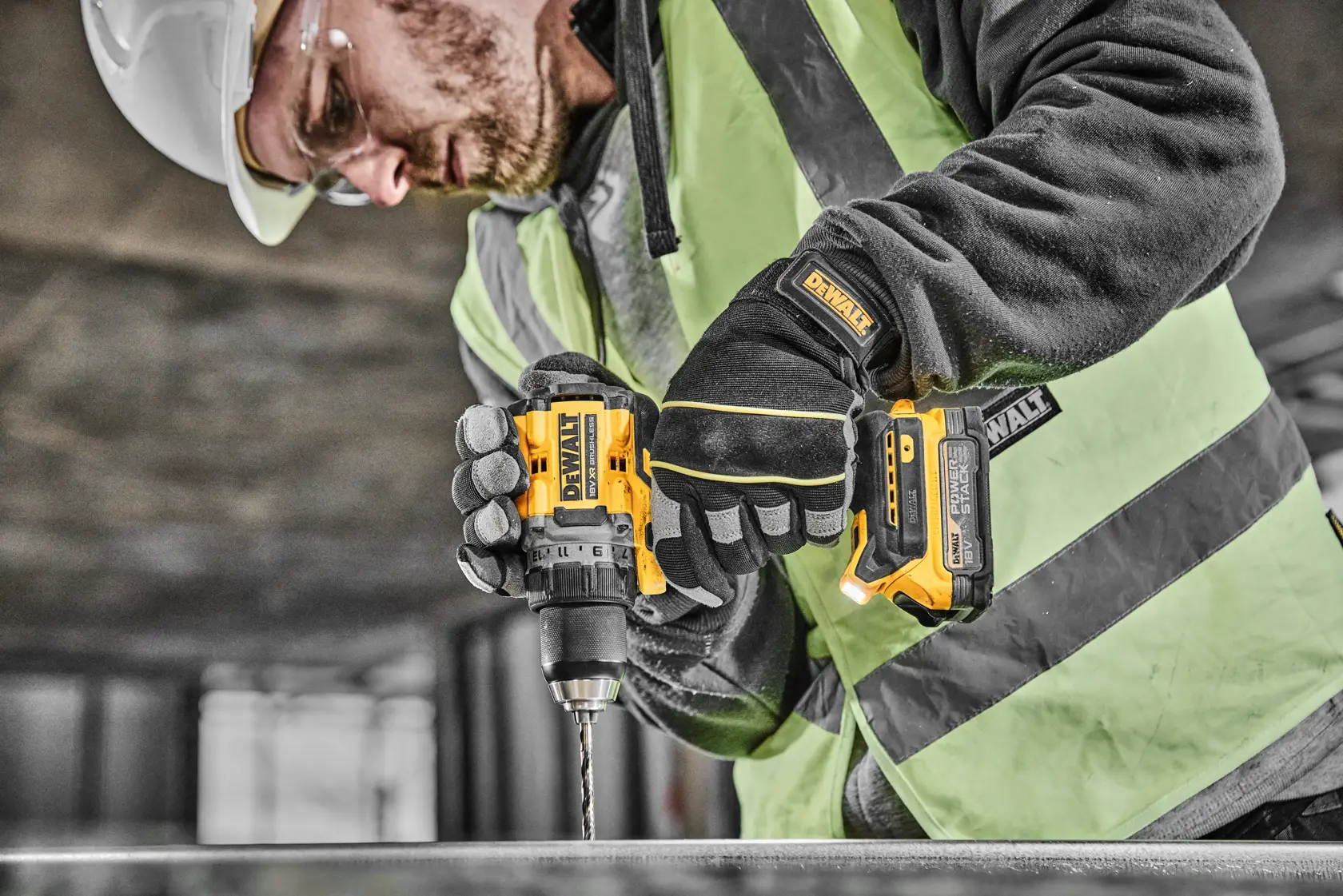 DEWALT® 18V XR® Brushless Drill Driver - 2 X 1.7Ah POWERSTACK Batteries