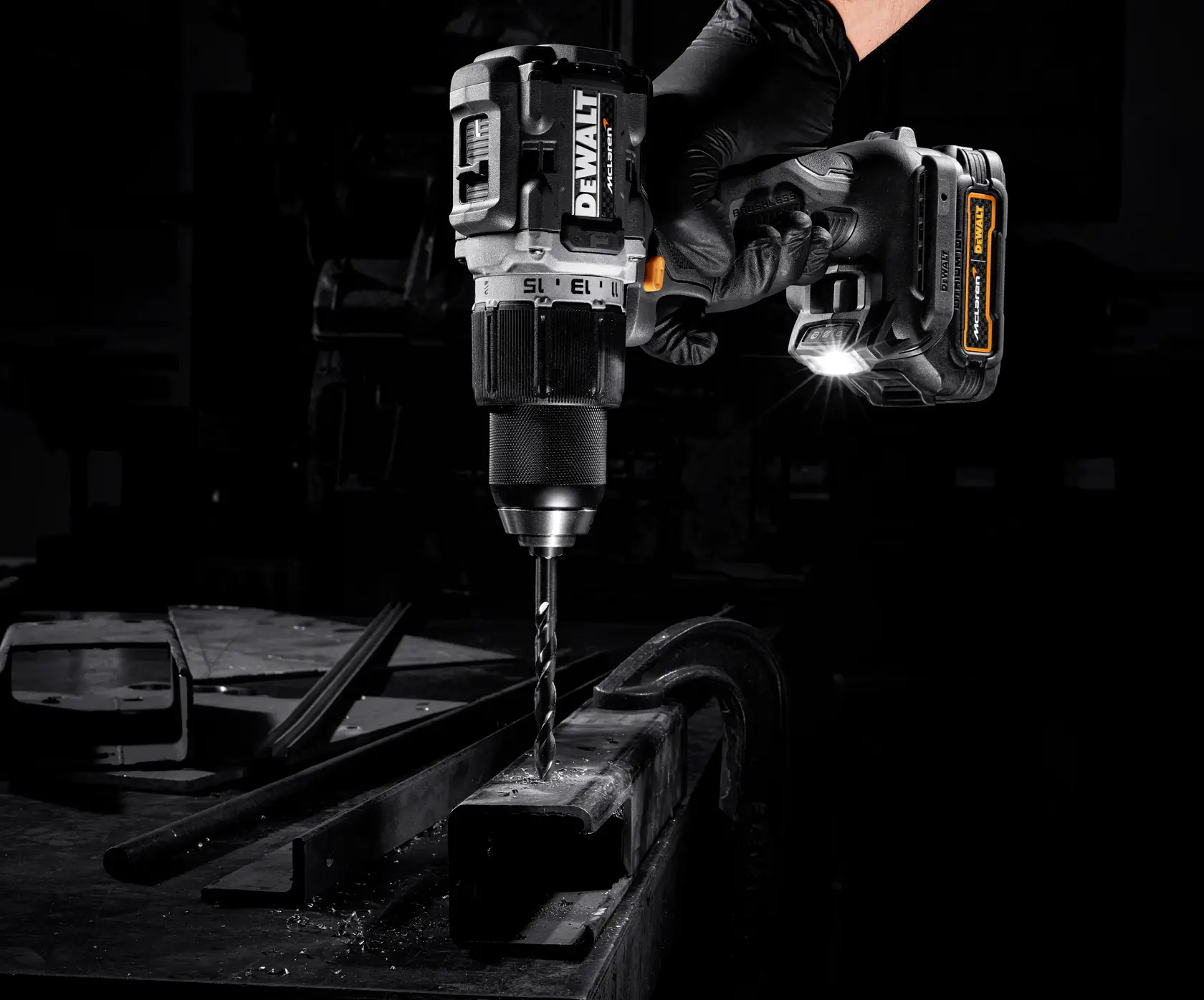 DEWALT® 18V XR® Brushless Hammer Drill Driver - DEWALT® x McLaren F1 Team LIMITED Edition - 2 X 1.7 Ah GFN POWERSTACK BATTERIES