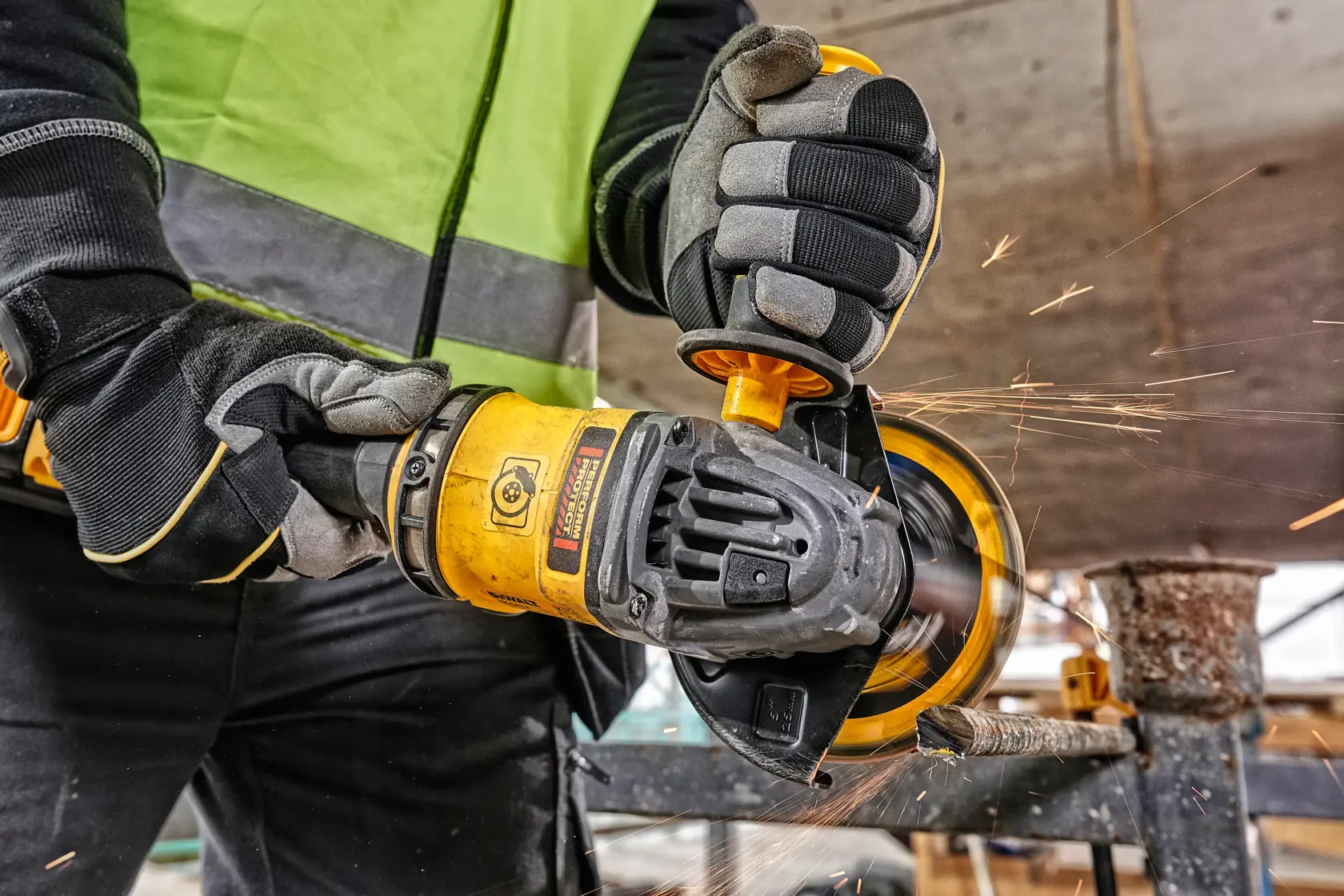 DEWALT® 54V XR® FLEXVOLT® 125mm Side Handle Angle Grinder (Tool Only)