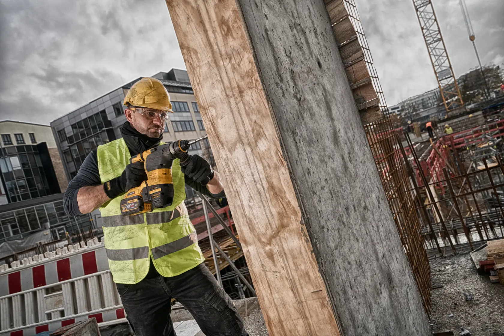 DEWALT® 54V XR® FLEXVOLT® 30mm SDS Plus Hammer Drill - 2 X 9Ah