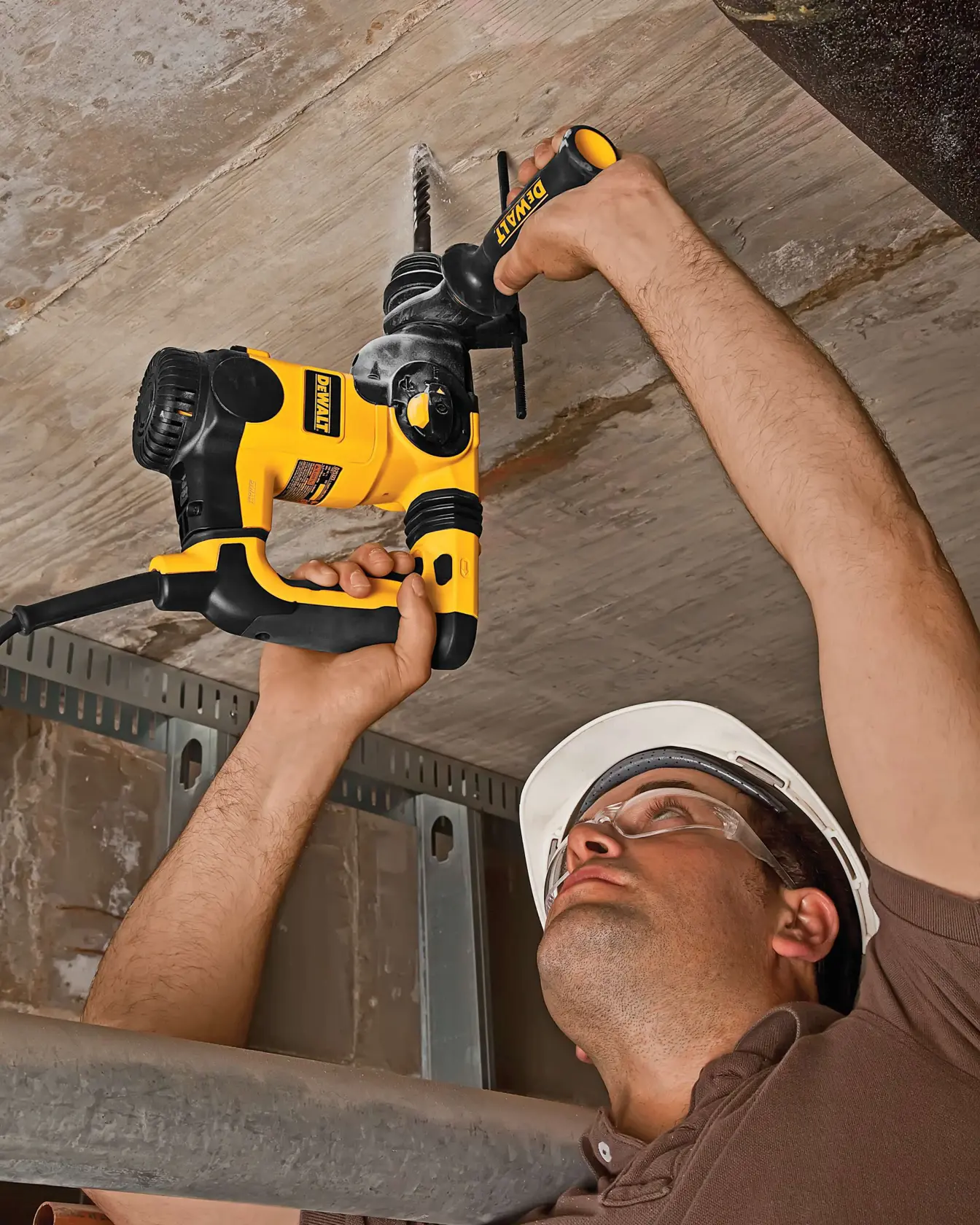 Graphic showing DEWALT XTREME Sub-Compact Series branding with the slogan 'Compact and Performance Packed' on a yellow background.