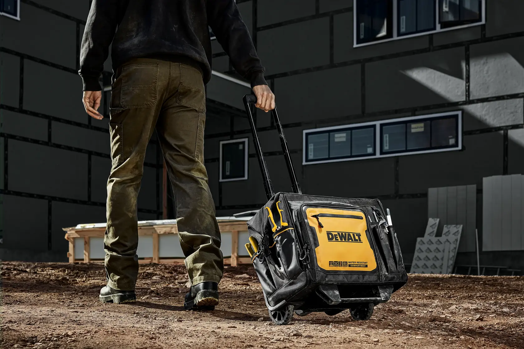 DEWALT® PRO Rolling Tool Bag